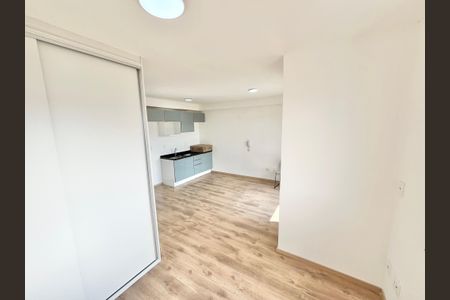 Sala/Quarto/Cozinha de kitnet/studio à venda com 1 quarto, 31m² em Parada Inglesa, São Paulo