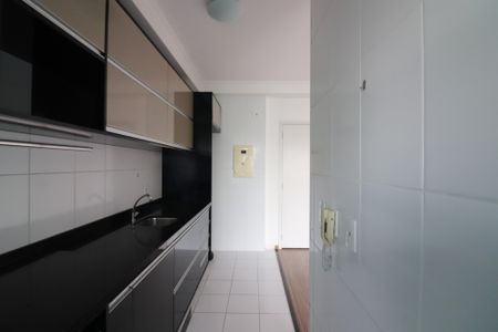 Apartamento para alugar com 81m², 2 quartos e 1 vagaCozinha 