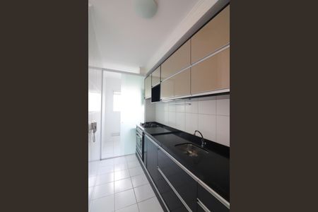 Apartamento para alugar com 81m², 2 quartos e 1 vagaCozinha 