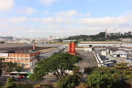 Apartamento para alugar com 81m², 2 quartos e 1 vagaQuarto 1 Vista 