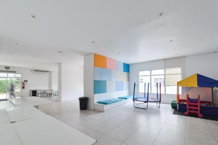 Apartamento para alugar com 81m², 2 quartos e 1 vagaÁrea comum