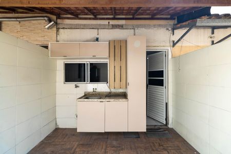 Casa de condomínio para alugar com 63m², 2 quartos e 1 vagaÁrea de Serviço