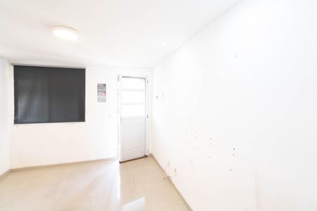 Casa de condomínio para alugar com 63m², 2 quartos e 1 vagaSala
