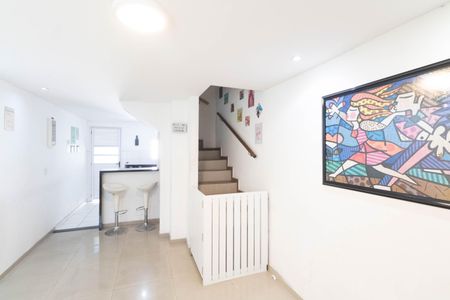 Casa de condomínio para alugar com 63m², 2 quartos e 1 vagaSala