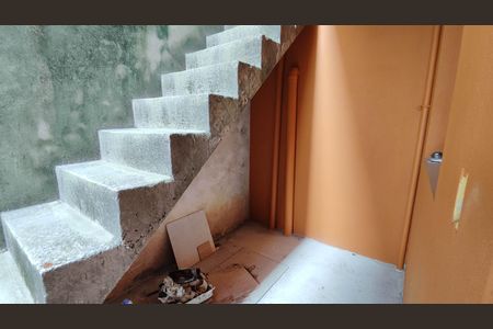 Casa para alugar com 40m², 1 quarto e sem vagaQuintal