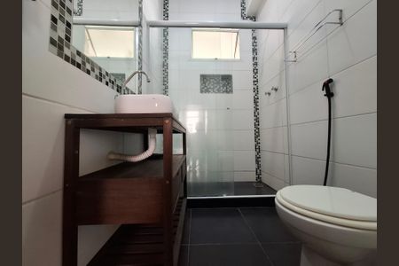 Apartamento para alugar com 71m², 2 quartos e sem vagaBanheiro 2