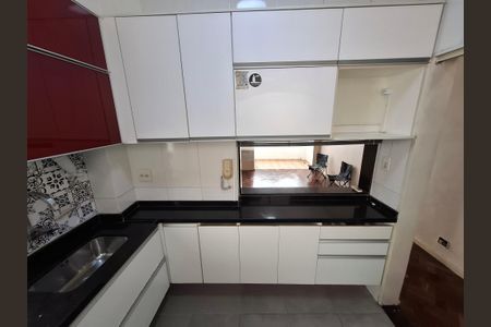 Apartamento para alugar com 71m², 2 quartos e sem vagaCozinha 