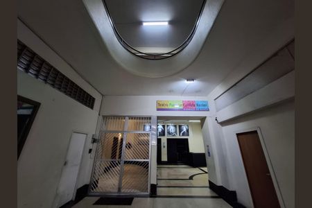 Apartamento para alugar com 71m², 2 quartos e sem vagaCorredor 