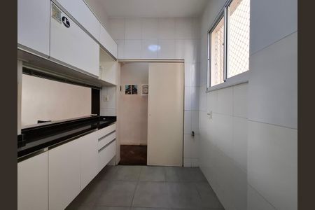 Apartamento para alugar com 71m², 2 quartos e sem vagaCozinha 