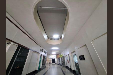 Apartamento para alugar com 71m², 2 quartos e sem vagaCorredor