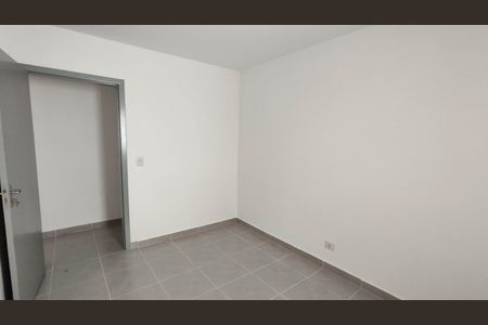 Casa para alugar com 34m², 1 quarto e sem vagaQuarto