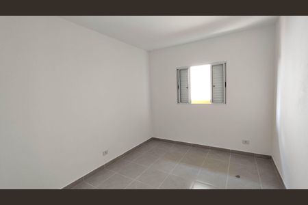 Quarto de casa para alugar com 1 quarto, 34m² em Jardim Dayse, Ferraz de Vasconcelos