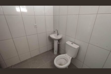 Casa para alugar com 34m², 1 quarto e sem vagaBanheiro