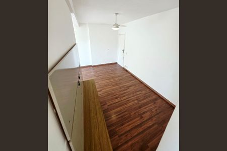 Sala de apartamento para alugar com 2 quartos, 58m² em Barra da Tijuca, Rio de Janeiro