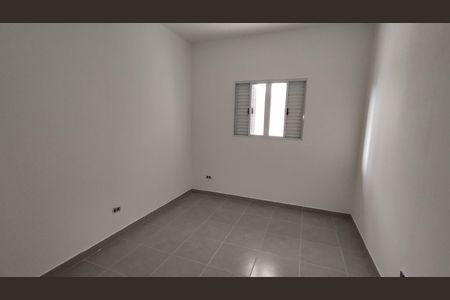 Quarto 1 de casa para alugar com 1 quarto, 33m² em Jardim Dayse, Ferraz de Vasconcelos