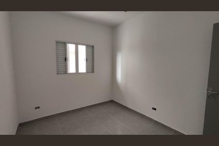 Quarto 1 de casa para alugar com 1 quarto, 33m² em Jardim Dayse, Ferraz de Vasconcelos
