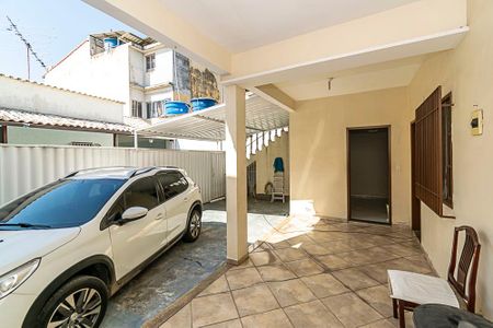 Casa à venda com 166m², 1 quarto e 1 vagaVaranda e garagem