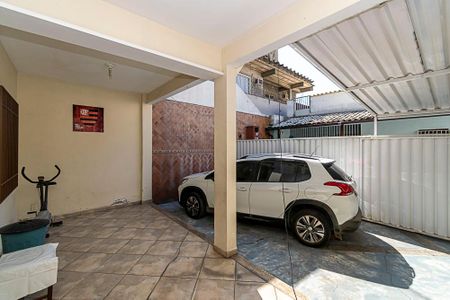 Casa à venda com 166m², 1 quarto e 1 vagaVaranda e garagem
