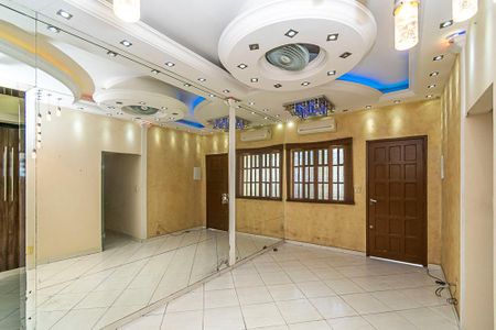 Sala de casa à venda com 1 quarto, 166m² em Penha Circular, Rio de Janeiro