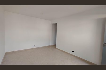 Sala / Cozinha de casa para alugar com 1 quarto, 34m² em Jardim Dayse, Ferraz de Vasconcelos