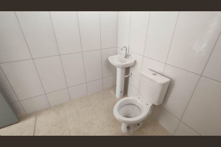 Casa para alugar com 34m², 1 quarto e sem vagaBanheiro