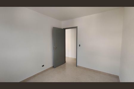 Quarto de casa para alugar com 1 quarto, 34m² em Jardim Dayse, Ferraz de Vasconcelos