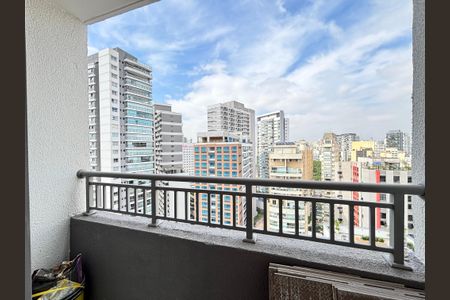Varanda de apartamento à venda com 1 quarto, 25m² em Vila Nova Conceição, São Paulo