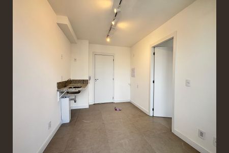 Sala/Cozinha de apartamento à venda com 1 quarto, 25m² em Vila Nova Conceição, São Paulo