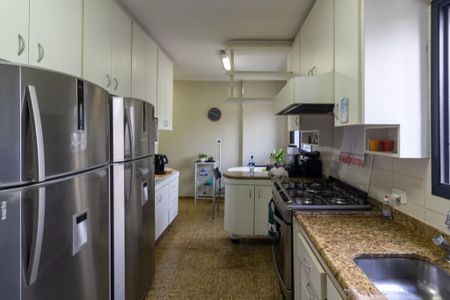 Apartamento à venda com 150m², 3 quartos e 2 vagas Apartamento à venda com 150m², 3 quartos e 2 vagasCozinha