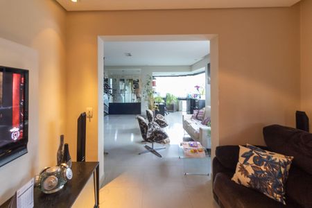 Apartamento à venda com 150m², 3 quartos e 2 vagas Apartamento à venda com 150m², 3 quartos e 2 vagasSala de Tv