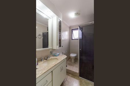 Apartamento à venda com 150m², 3 quartos e 2 vagas Apartamento à venda com 150m², 3 quartos e 2 vagasBanheiro Suíte 3