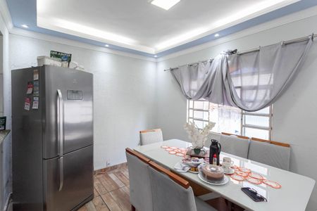 Casa à venda com 400m², 4 quartos e 3 vagasCopa