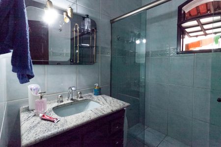 Casa à venda com 400m², 4 quartos e 3 vagasCasa 2 - Banheiro social 