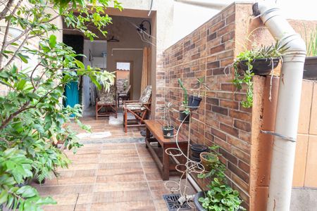 Casa à venda com 400m², 4 quartos e 3 vagasEntrada