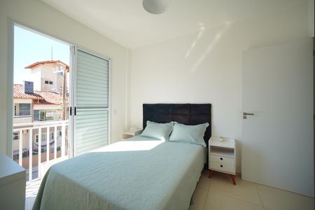 Suíte de apartamento para alugar com 2 quartos, 66m² em Santinho, Florianópolis