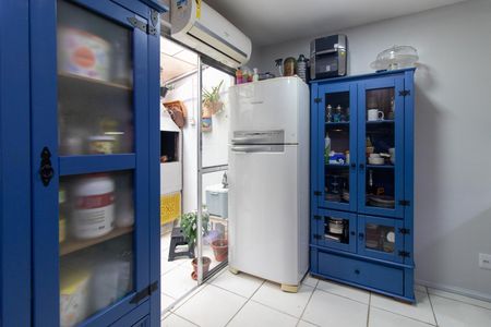 Apartamento à venda com 68m², 2 quartos e 2 vagasCozinha