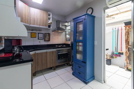 Apartamento à venda com 68m², 2 quartos e 2 vagasCozinha