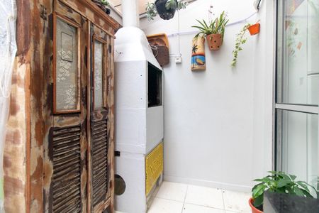 Apartamento à venda com 68m², 2 quartos e 2 vagasÁrea de Serviço