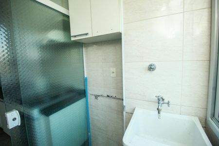 Apartamento à venda com 60m², 3 quartos e 1 vaga Apartamento à venda com 60m², 3 quartos e 1 vagaÁrea de Serviço