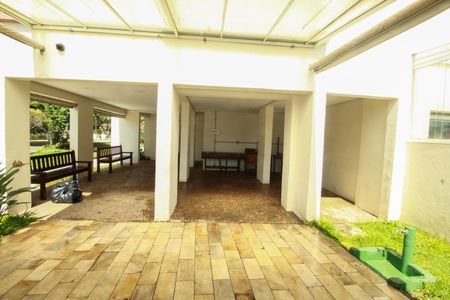 Apartamento à venda com 60m², 3 quartos e 1 vaga Apartamento à venda com 60m², 3 quartos e 1 vagaChurrasqueira