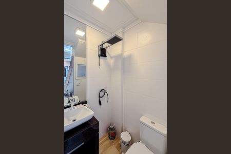 Casa de condomínio à venda com 110m², 2 quartos e sem vaga Casa de condomínio à venda com 110m², 2 quartos e sem vagaBanheiro de serviço