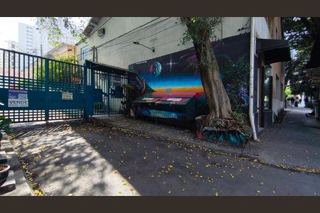 Casa para alugar com 110m², 2 quartos e sem vaga Casa para alugar com 110m², 2 quartos e sem vagaEntrada e Plaquinha
