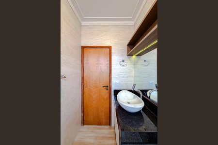 Casa de condomínio à venda com 110m², 2 quartos e sem vaga Casa de condomínio à venda com 110m², 2 quartos e sem vagaBanheiro social