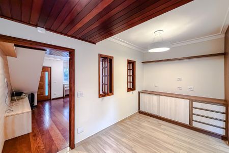 Casa de condomínio à venda com 110m², 2 quartos e sem vaga Casa de condomínio à venda com 110m², 2 quartos e sem vagaCopa