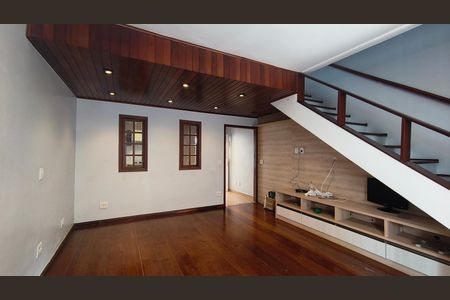 Sala de casa à venda com 2 quartos, 110m² em Vila Mariana, São Paulo