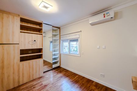 Casa de condomínio à venda com 110m², 2 quartos e sem vaga Casa de condomínio à venda com 110m², 2 quartos e sem vagaQuarto 1