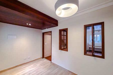 Casa de condomínio à venda com 110m², 2 quartos e sem vaga Casa de condomínio à venda com 110m², 2 quartos e sem vagaCopa