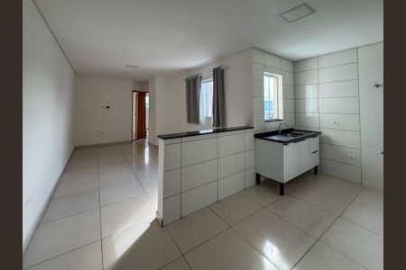 Sala/Cozinha de apartamento para alugar com 2 quartos, 62m² em Vila Vilma, Santo André