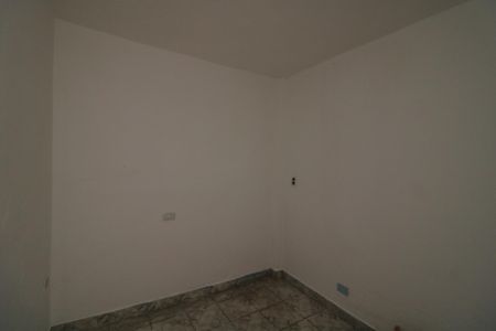 Quarto 2 de casa para alugar com 2 quartos, 60m² em Jardim Sapopemba, São Paulo