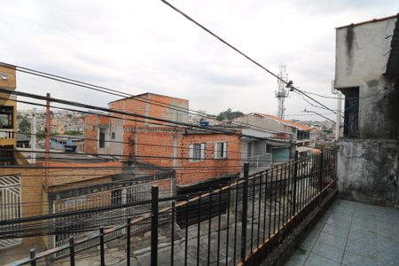 Casa para alugar com 60m², 2 quartos e sem vagaVaranda